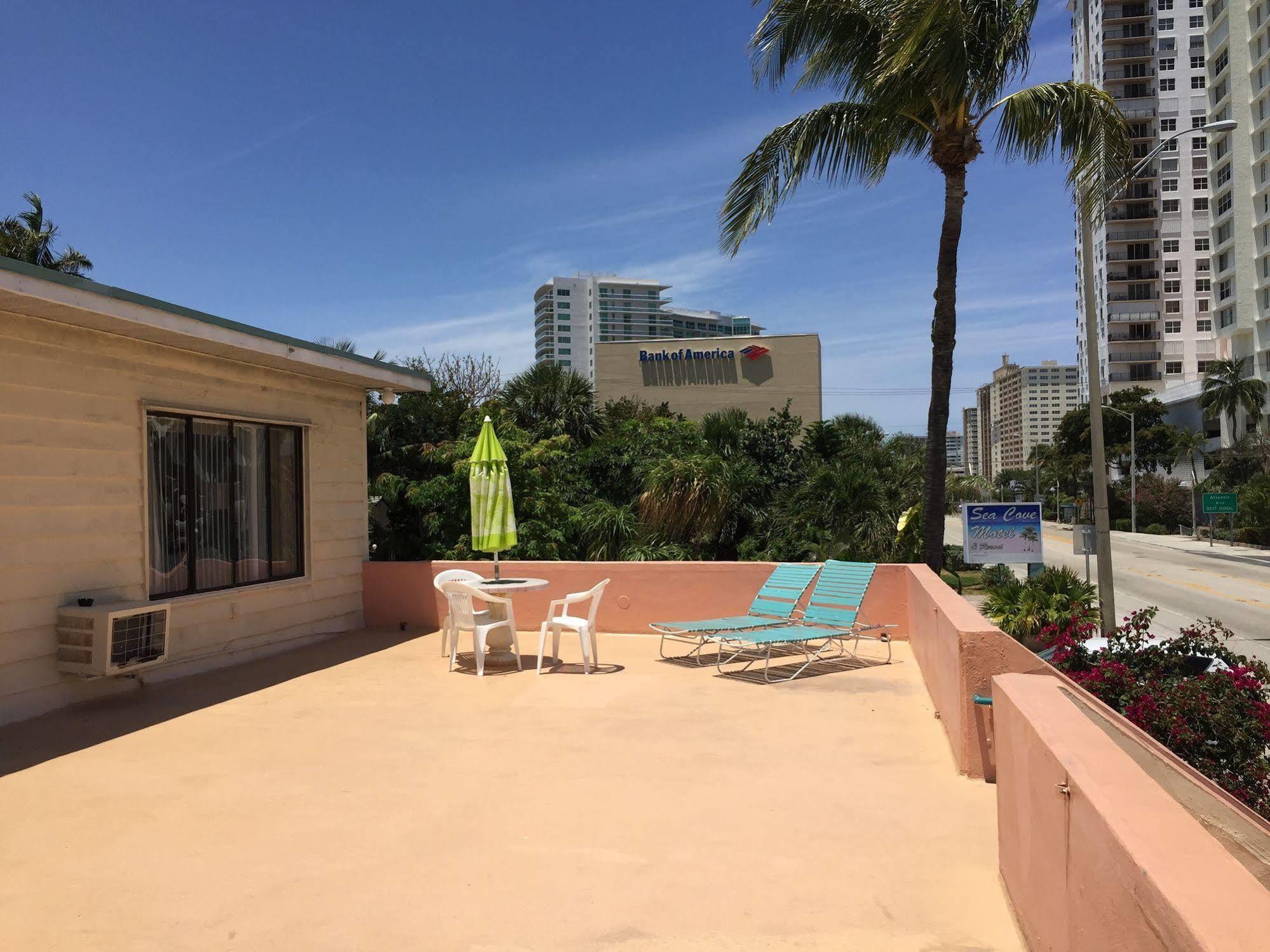 Sea Cove Motel بومبانو بيتش المظهر الخارجي الصورة