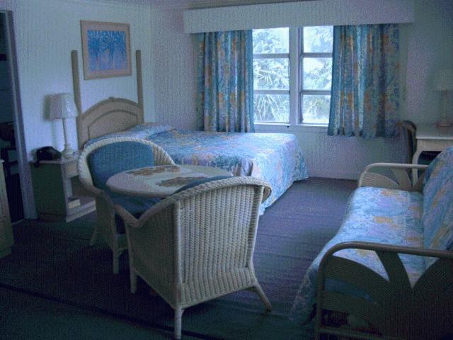 Sea Cove Motel بومبانو بيتش المظهر الخارجي الصورة
