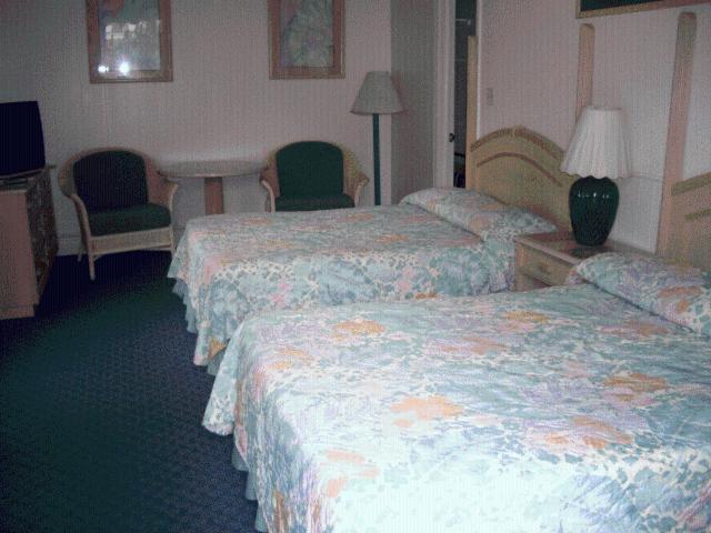 Sea Cove Motel بومبانو بيتش المظهر الخارجي الصورة